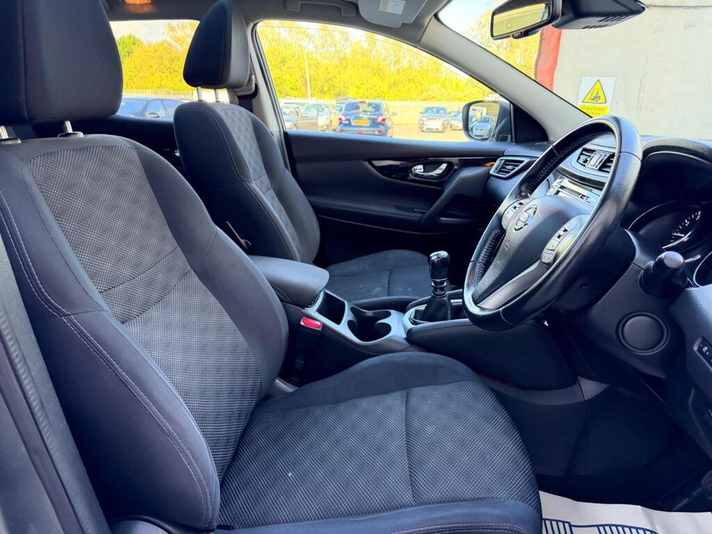2017 Nissan Qashqai