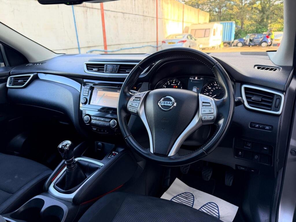 2017 Nissan Qashqai
