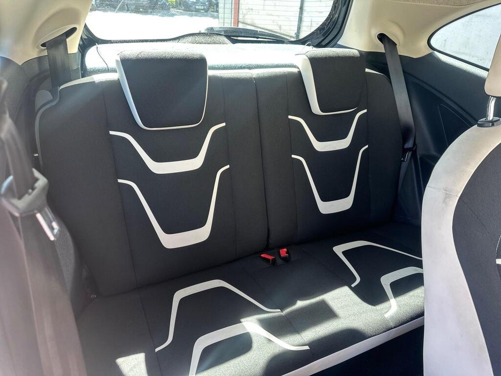 2015 Ford Ka