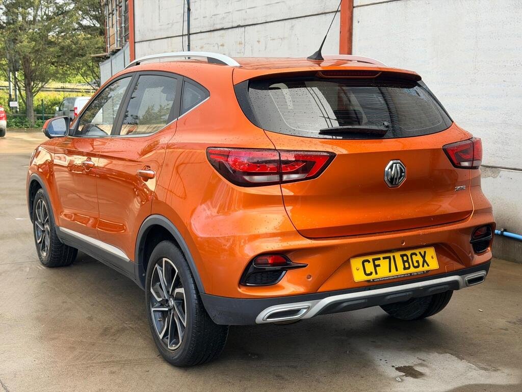 2021 MG MG ZS