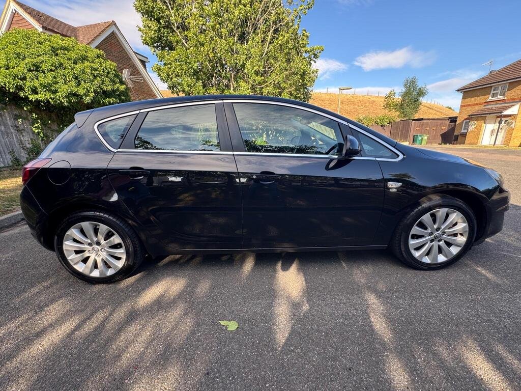 2010 Vauxhall Astra
