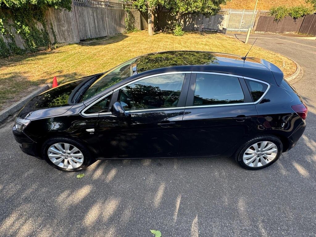 2010 Vauxhall Astra