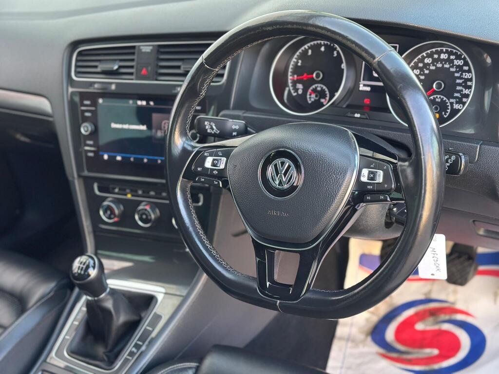 2019 Volkswagen Golf