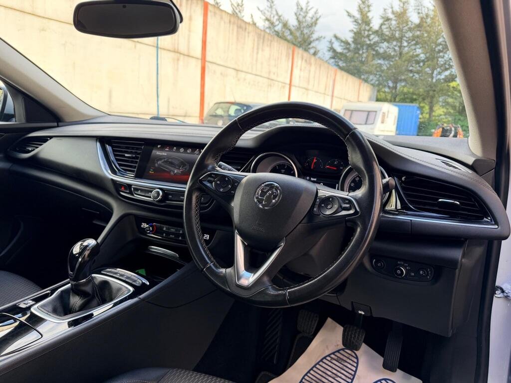 2018 Vauxhall Insignia