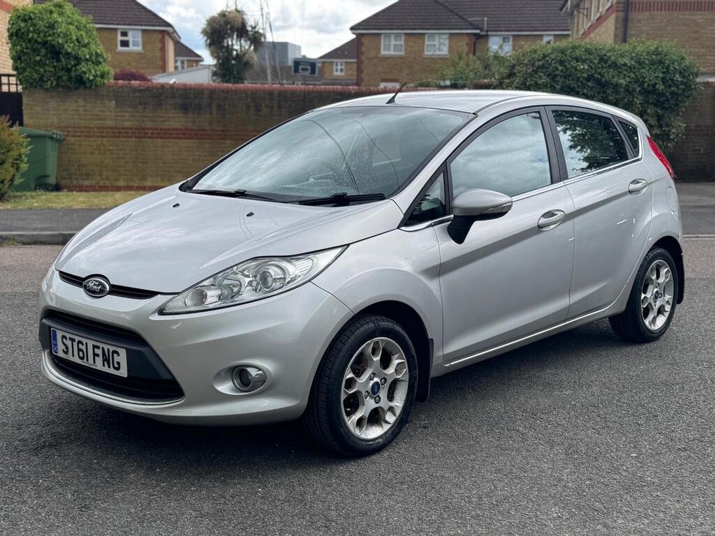 2011 Ford Fiesta