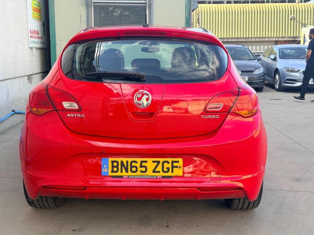 2015 Vauxhall Astra