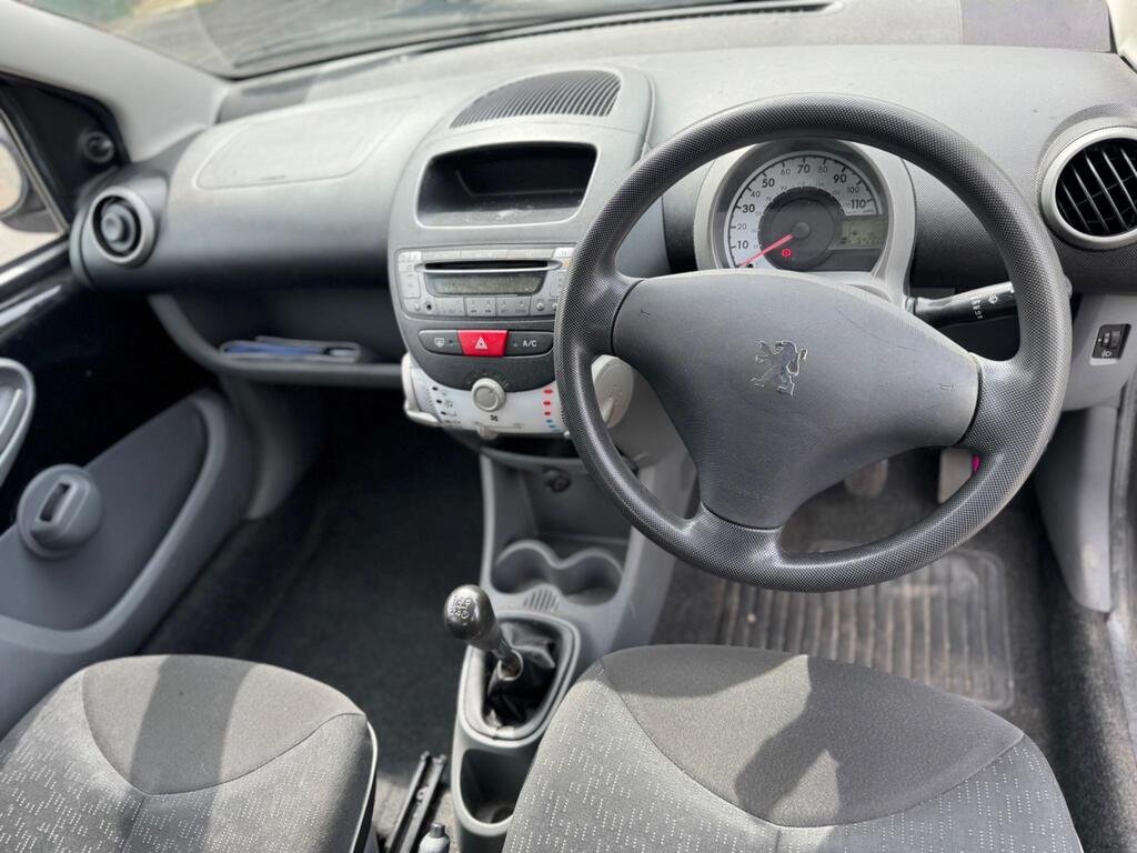 2011 Peugeot 107