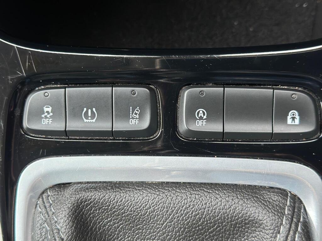 2020 Vauxhall Crossland X