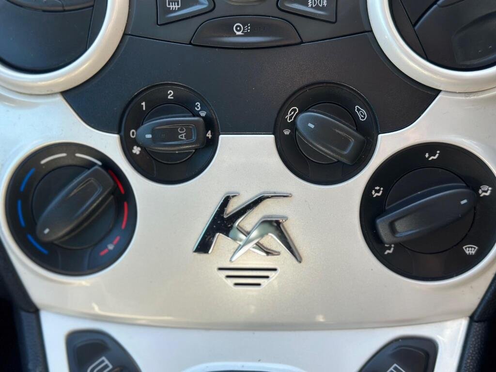 2015 Ford Ka