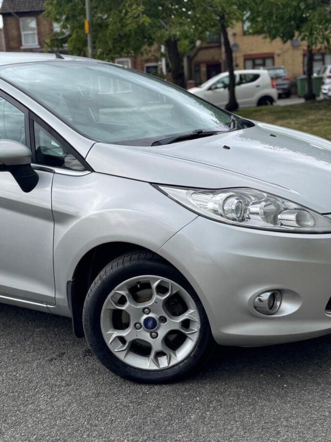2011 Ford Fiesta
