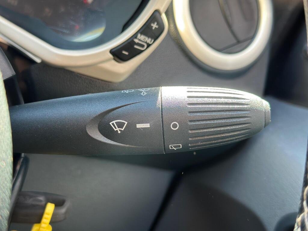 2015 Ford Ka
