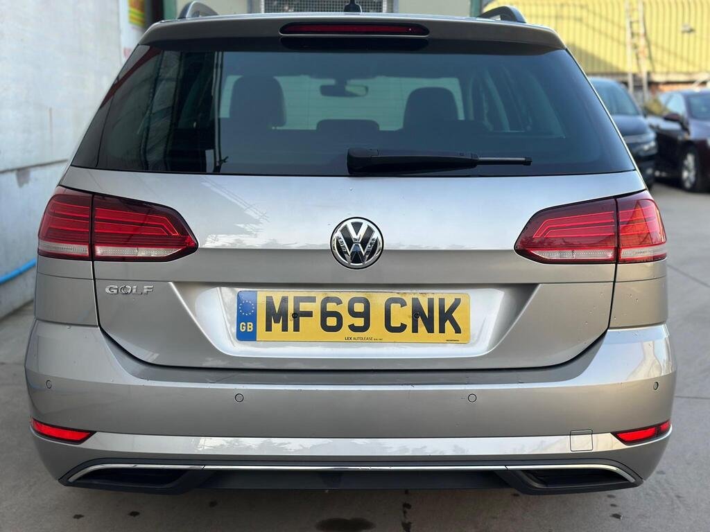 2019 Volkswagen Golf