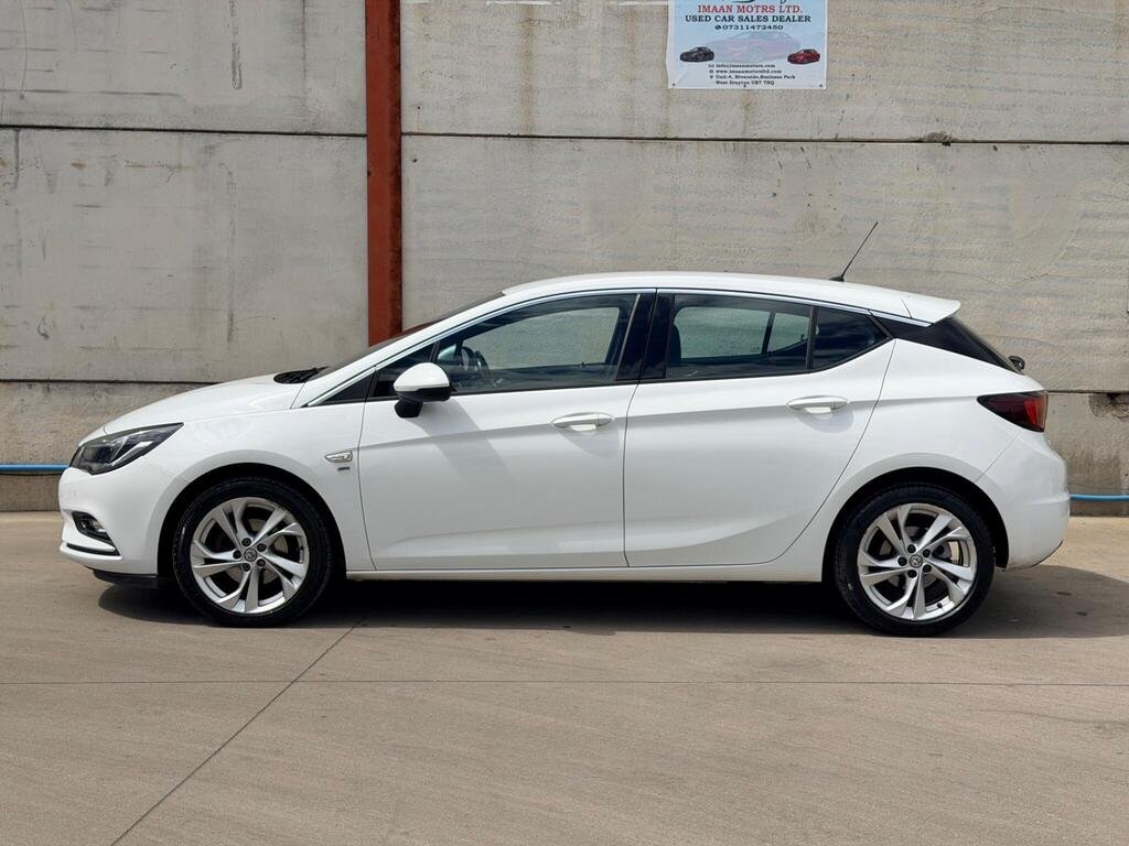 2019 Vauxhall Astra
