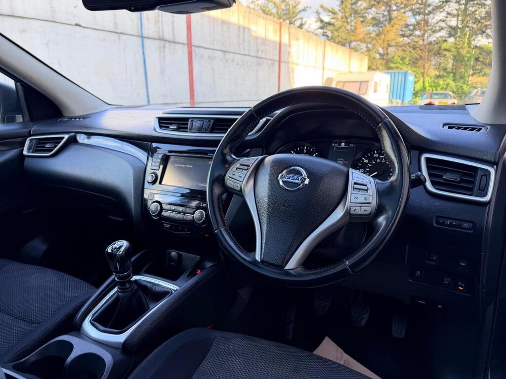 2016 Nissan Qashqai