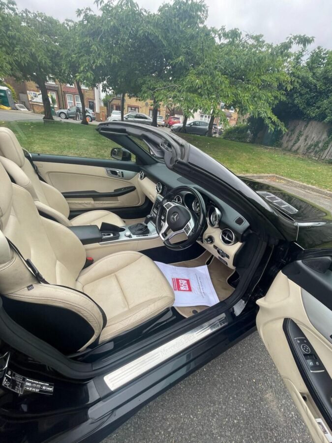 2013 Mercedes-Benz SLK