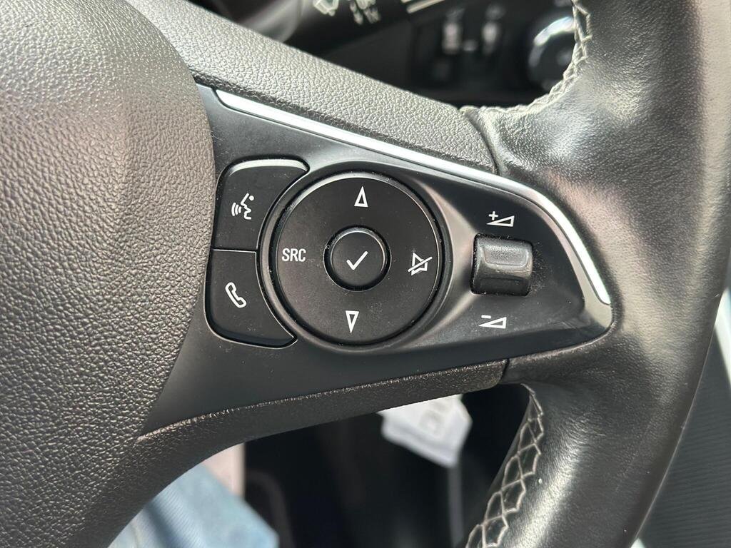 2020 Vauxhall Crossland X