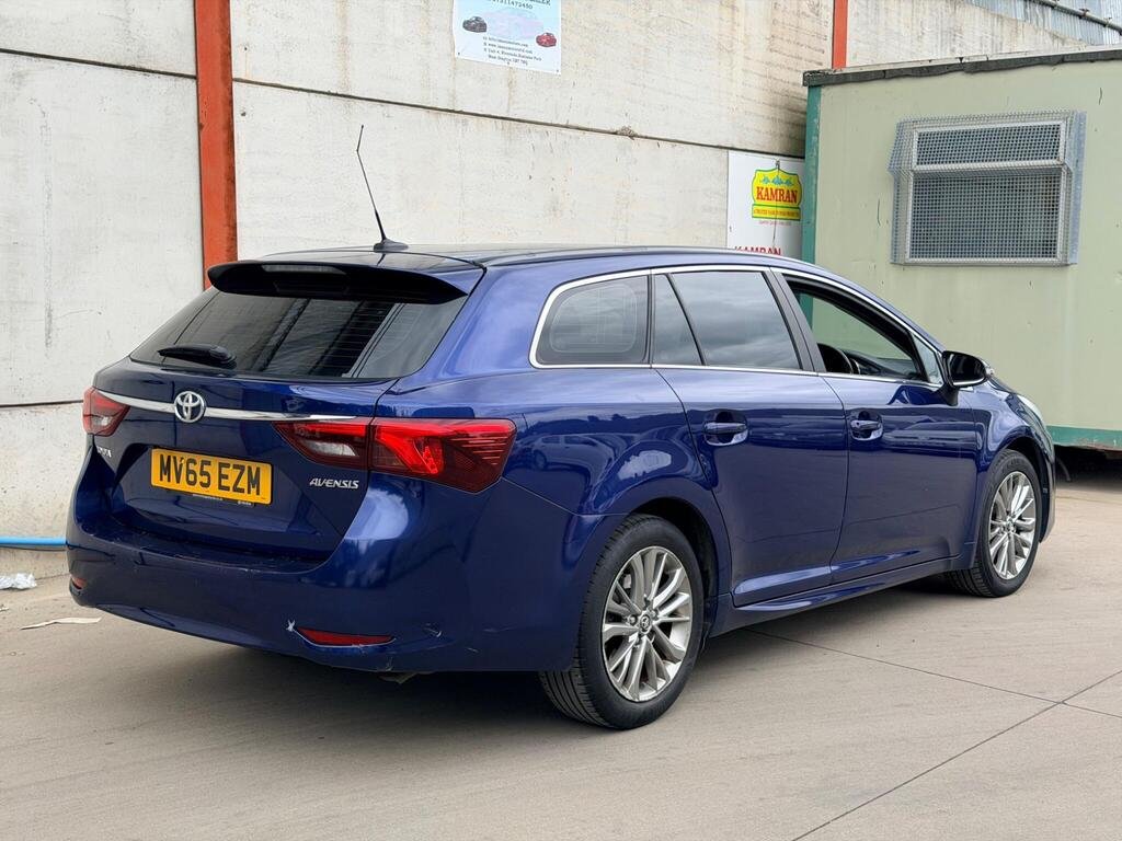 2015 Toyota Avensis