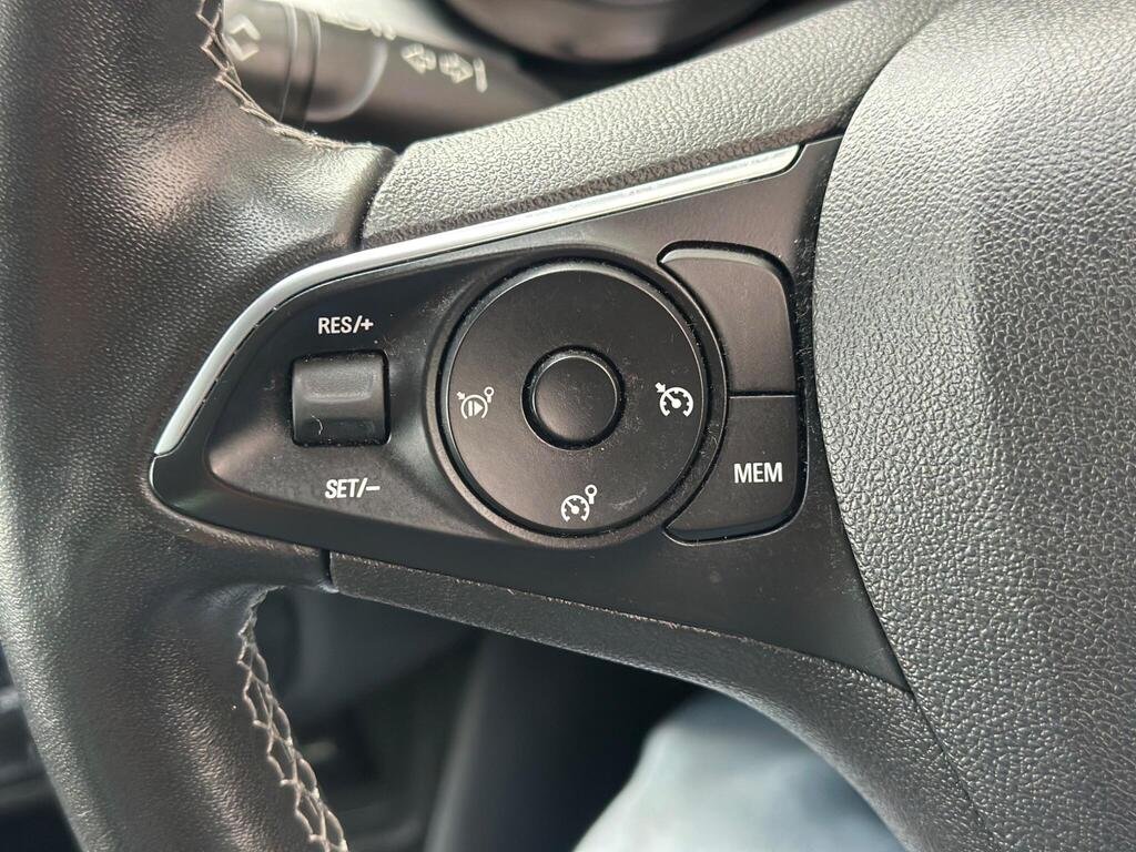 2020 Vauxhall Crossland X