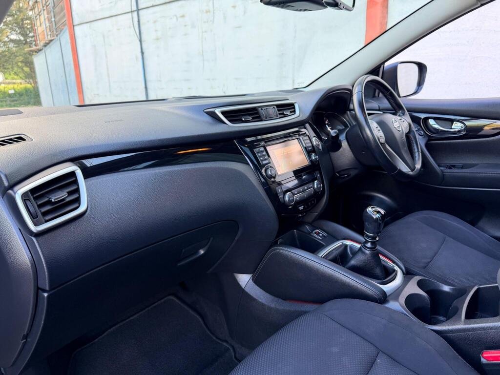 2017 Nissan Qashqai