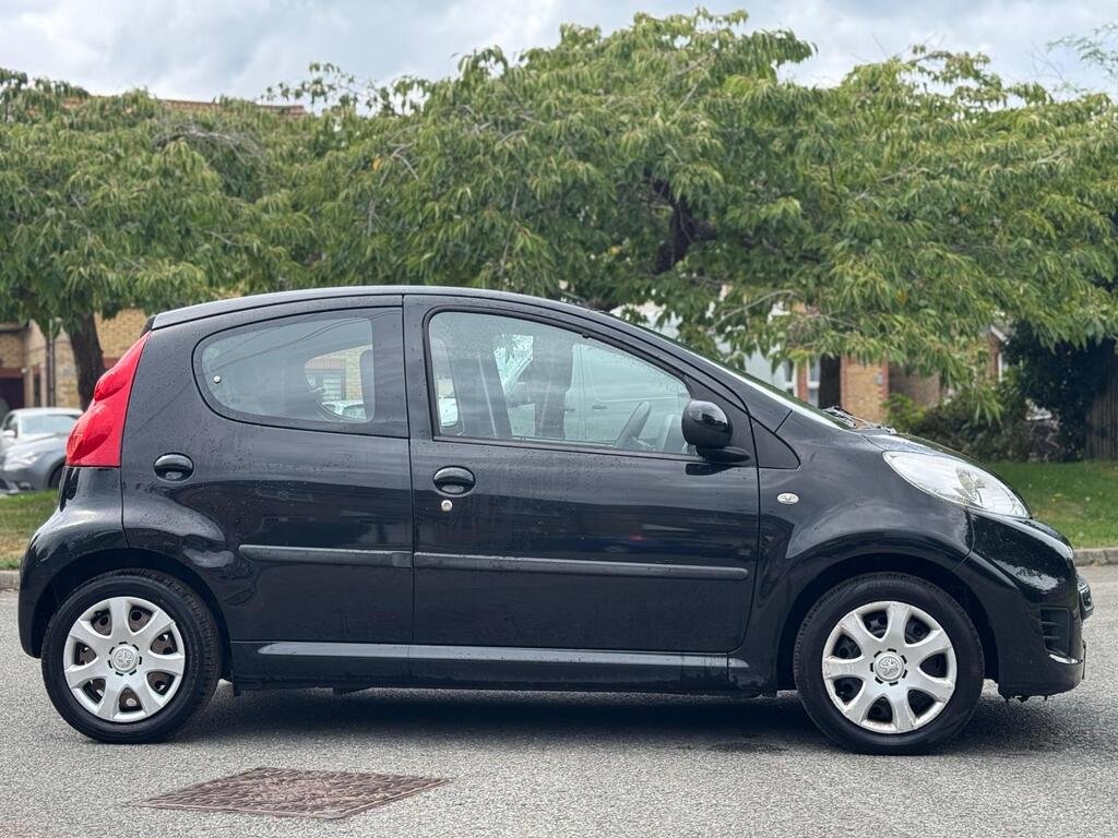 2011 Peugeot 107