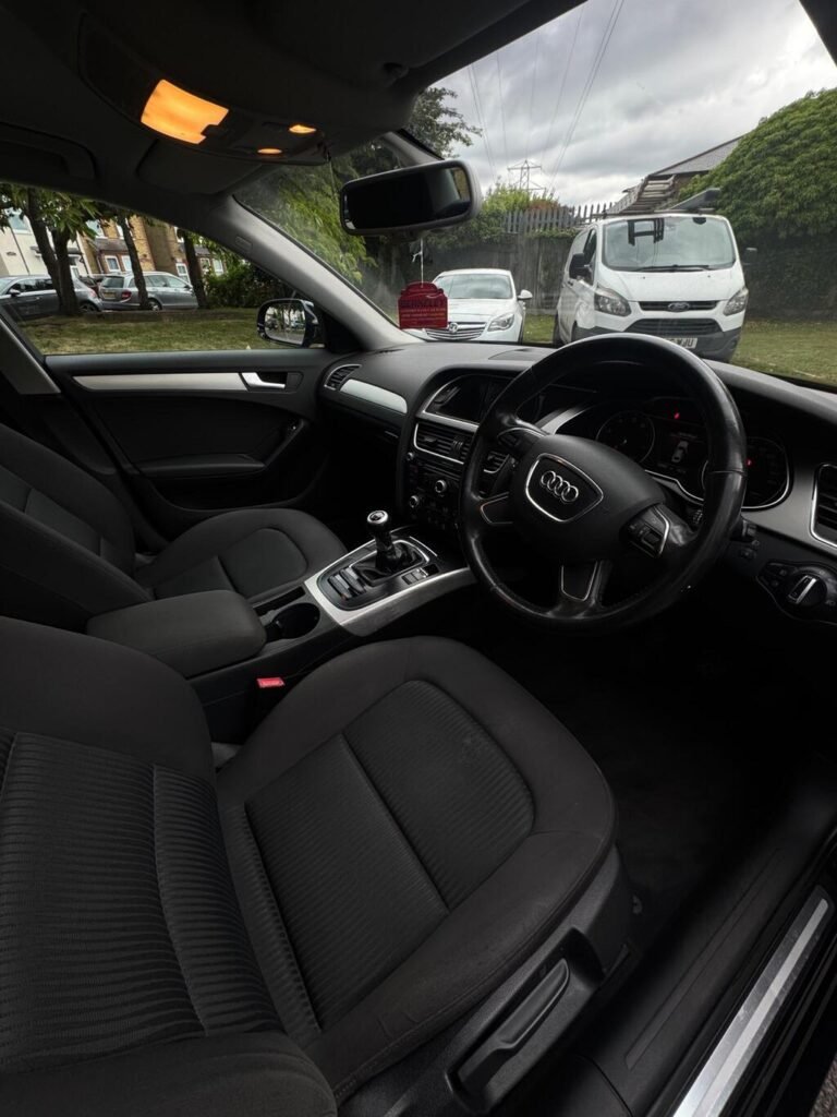 2012 Audi A4, photo 21