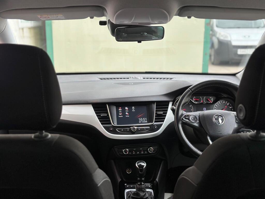2020 Vauxhall Crossland X