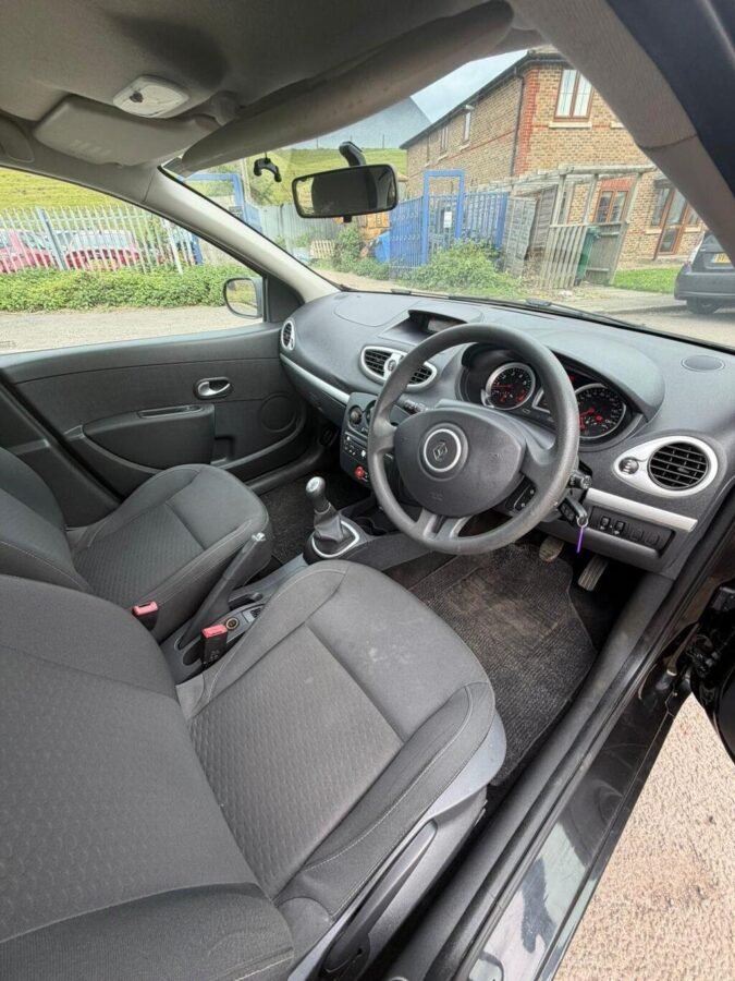 2010 Renault Clio