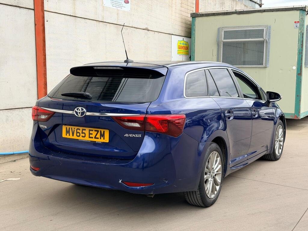 2015 Toyota Avensis