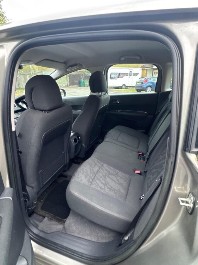 2012 Peugeot 3008