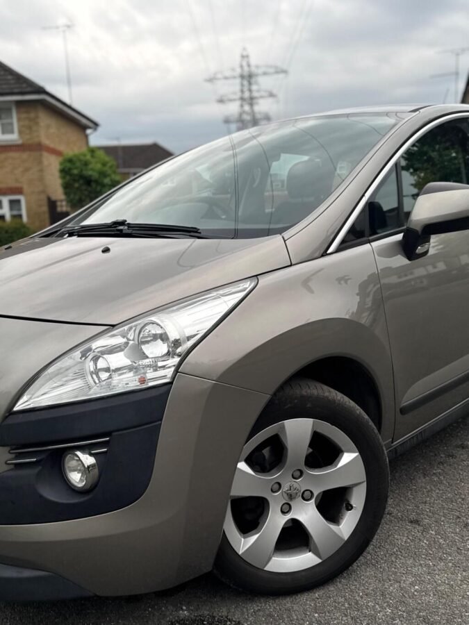 2012 Peugeot 3008