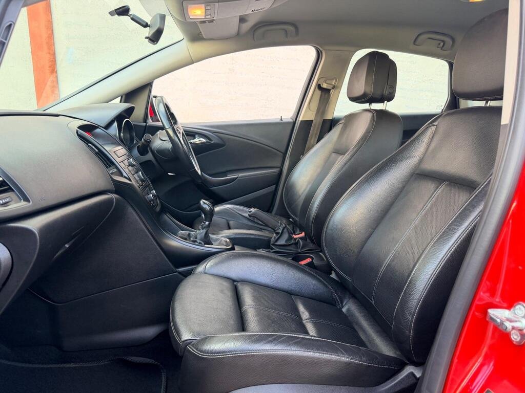 2015 Vauxhall Astra