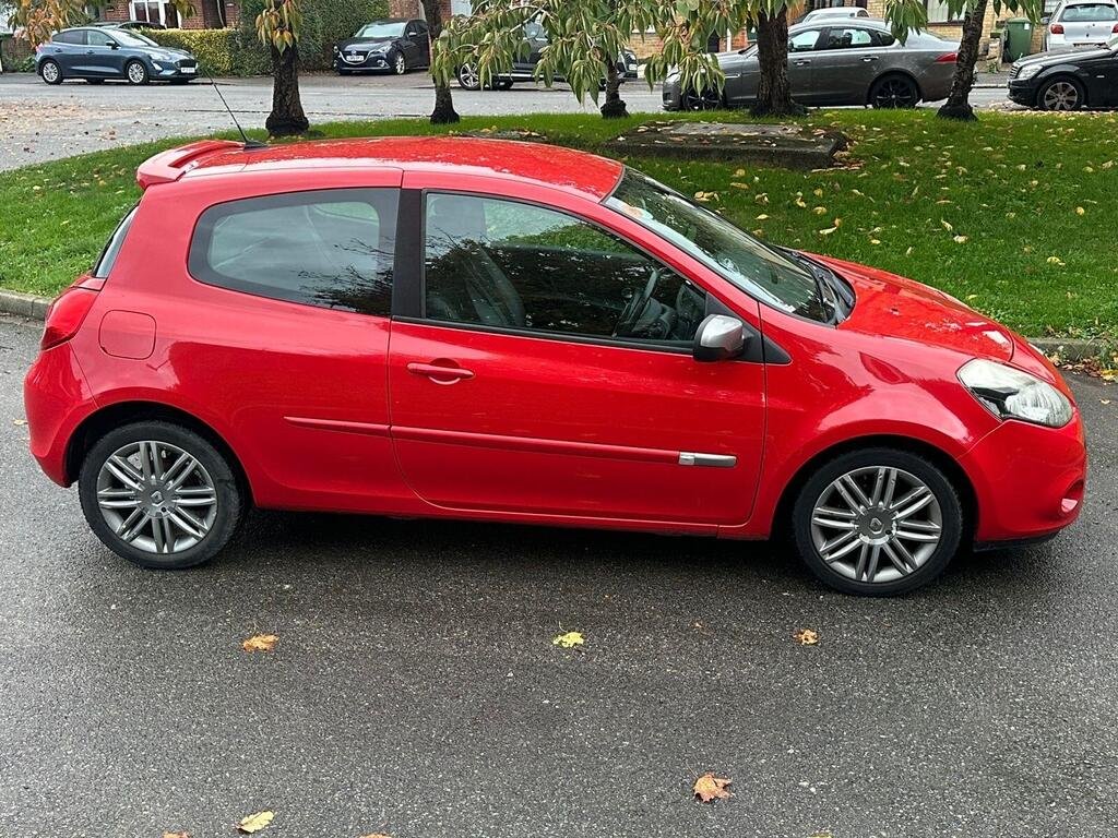 2011 Renault Clio