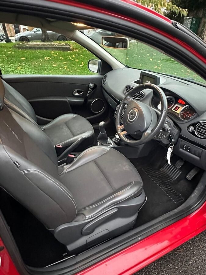 2011 Renault Clio