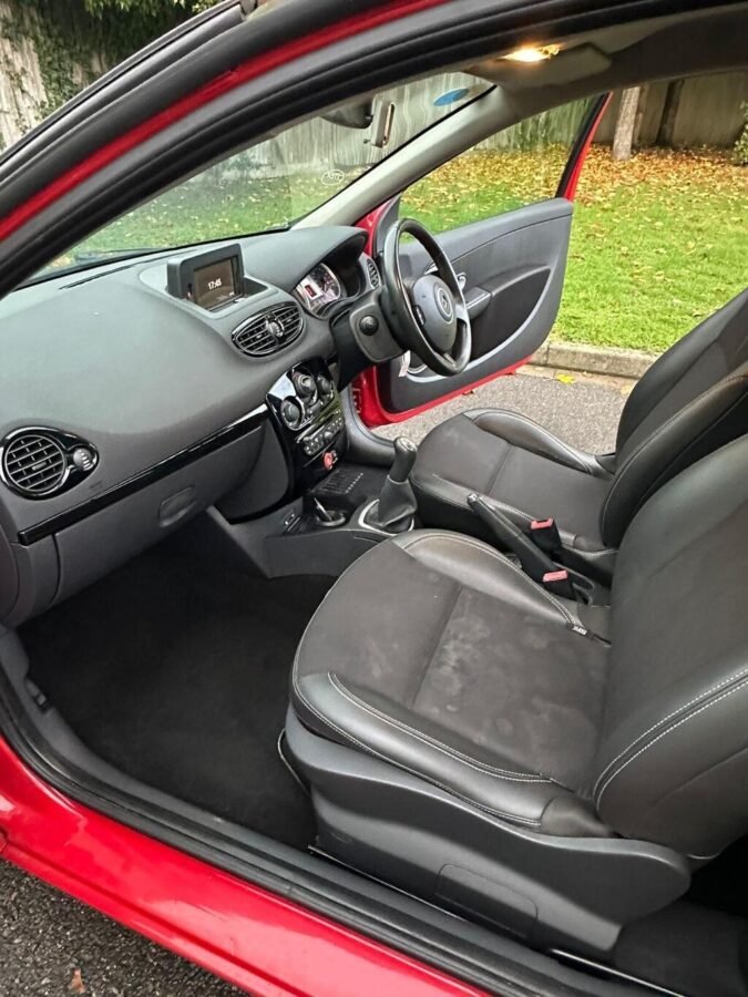 2011 Renault Clio