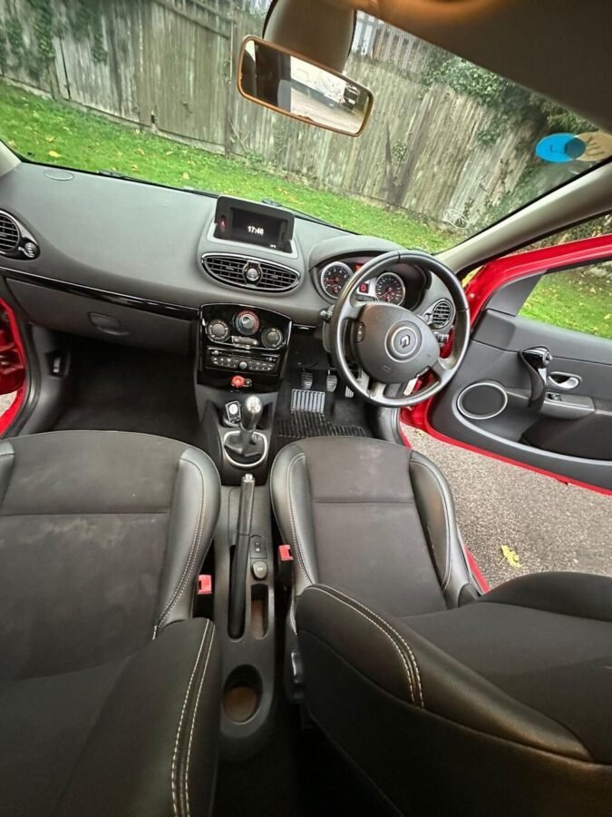 2011 Renault Clio