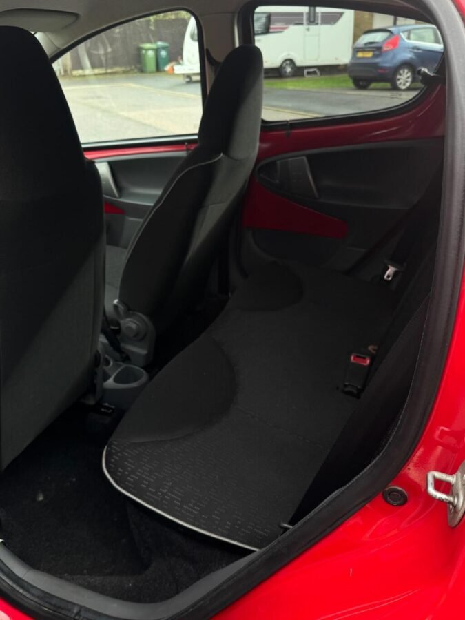 2011 Peugeot 107