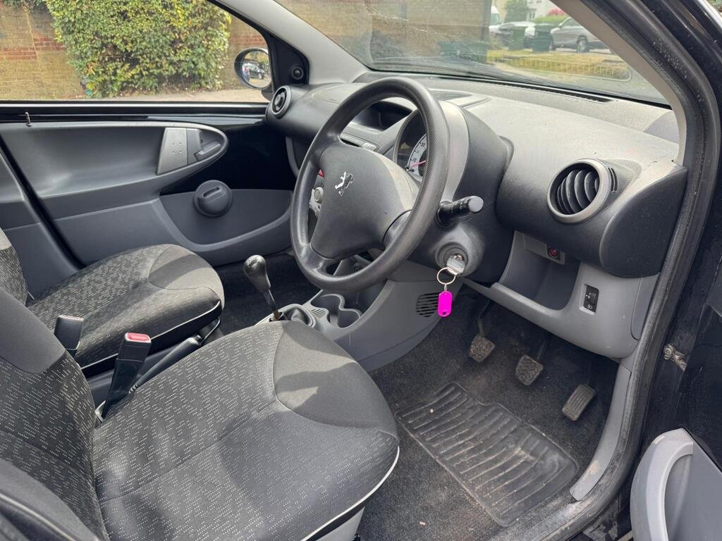 2011 Peugeot 107