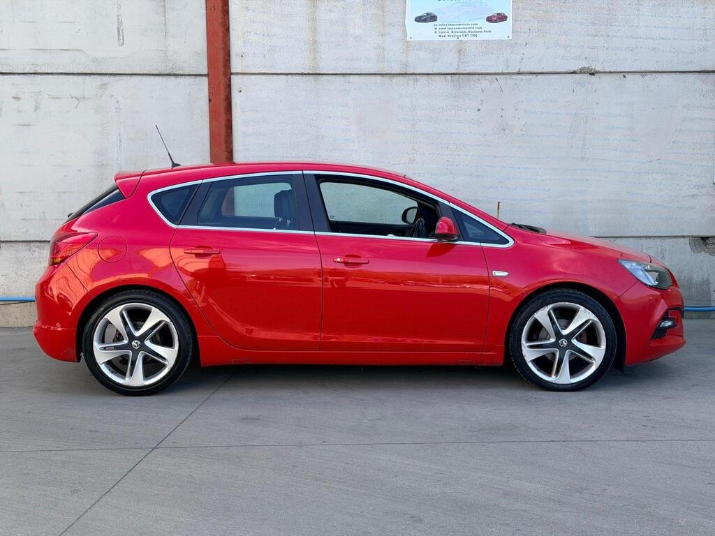 2015 Vauxhall Astra
