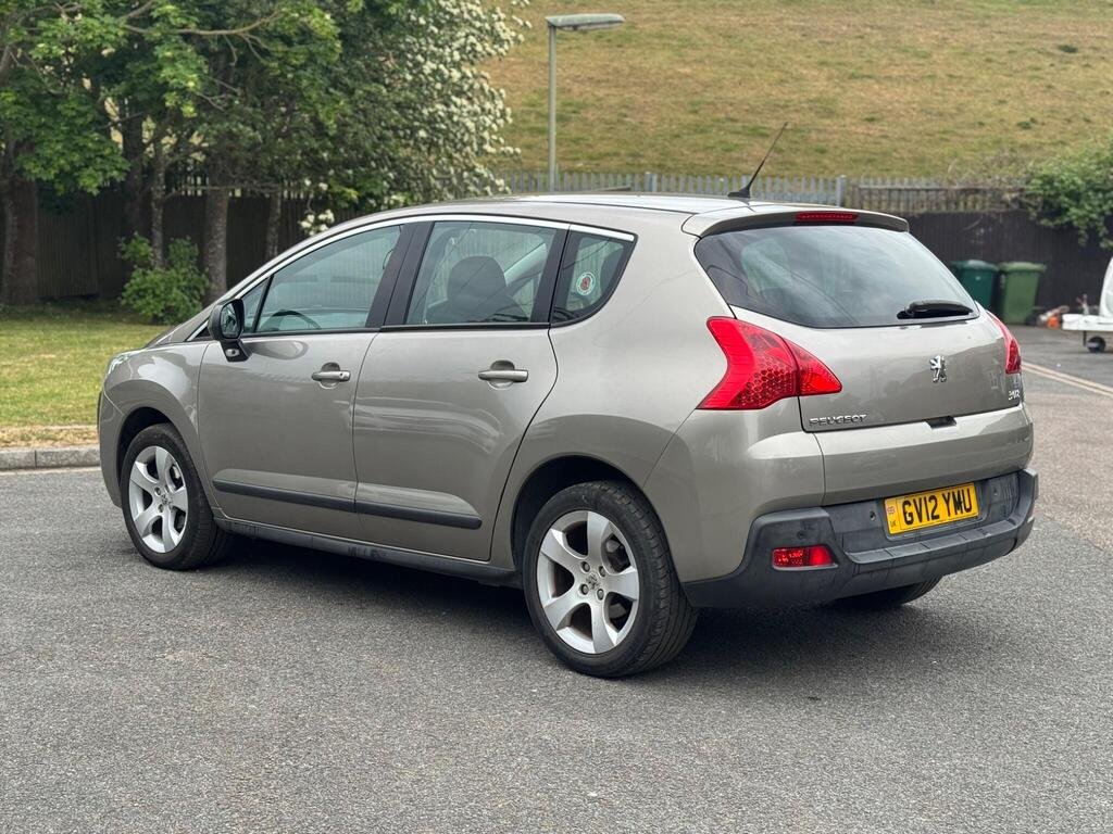 2012 Peugeot 3008