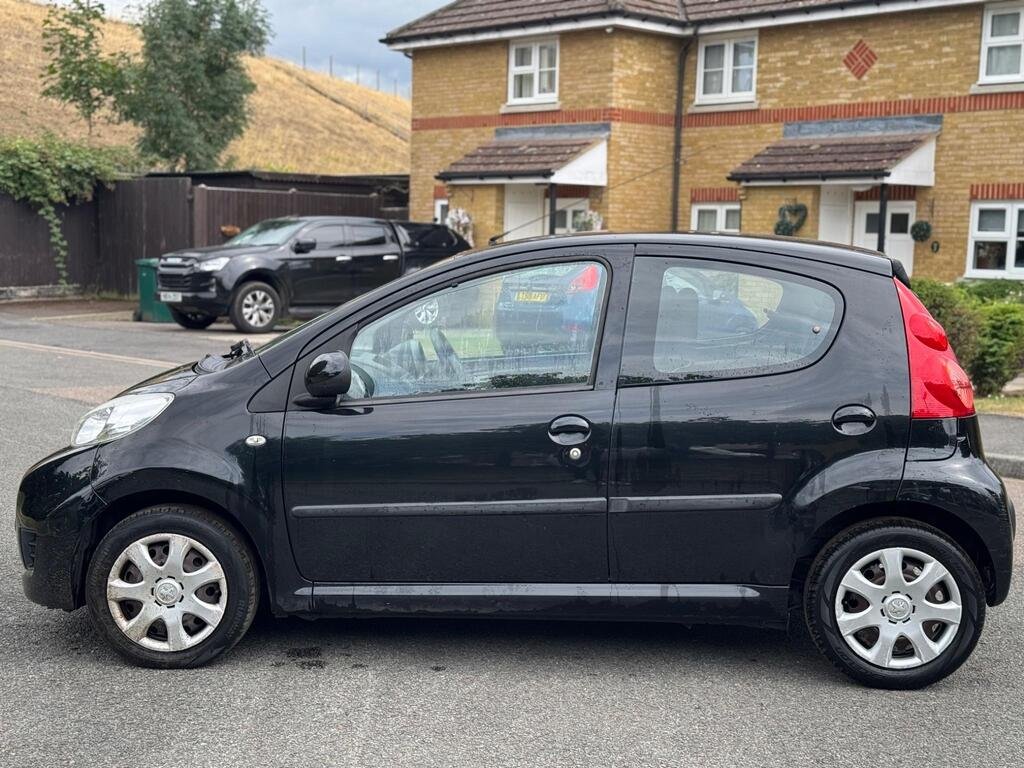 2011 Peugeot 107