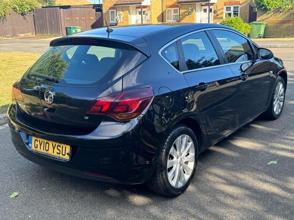 2010 Vauxhall Astra