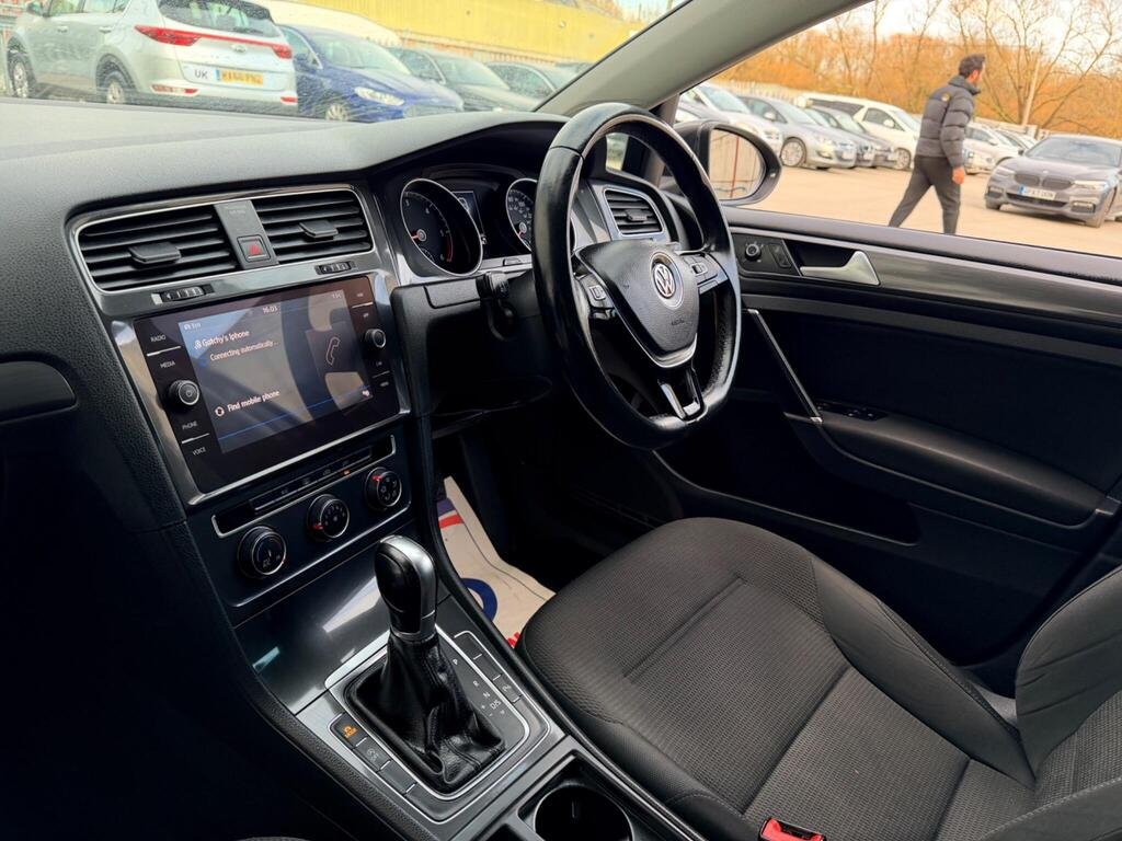 2018 Volkswagen Golf
