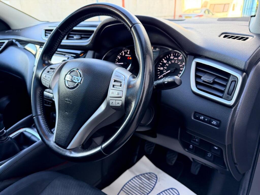2017 Nissan Qashqai