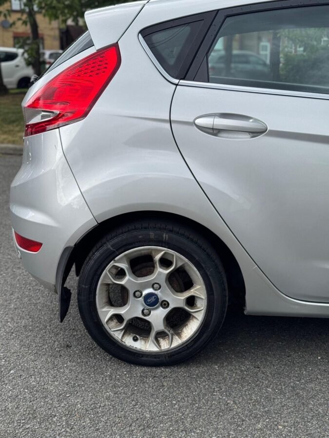 2011 Ford Fiesta