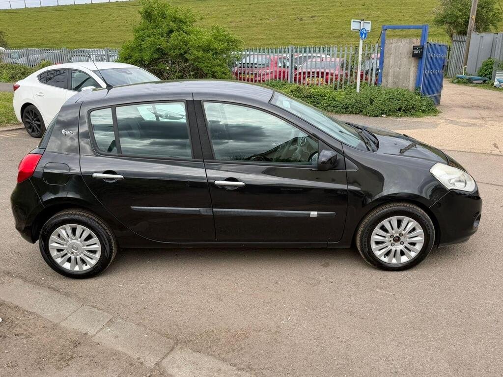 2010 Renault Clio
