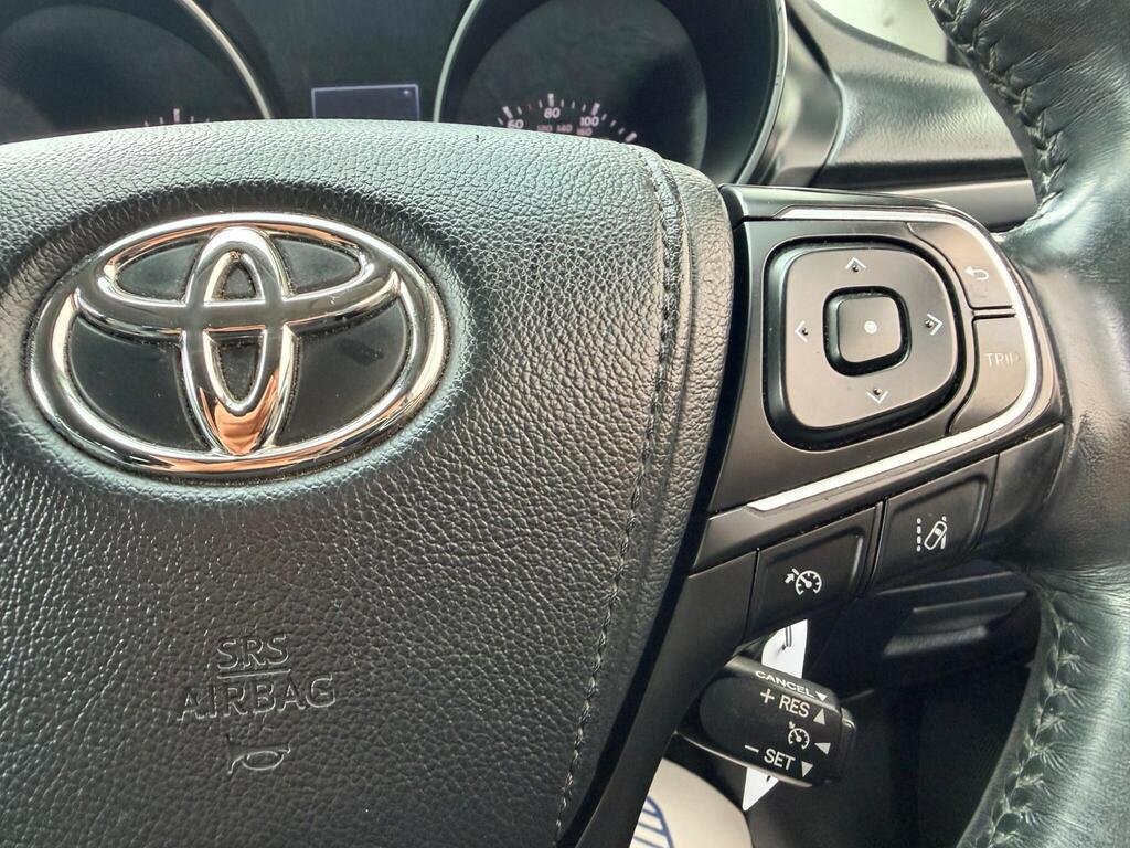 2015 Toyota Avensis