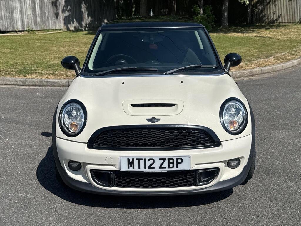 2012 MINI Hatch
