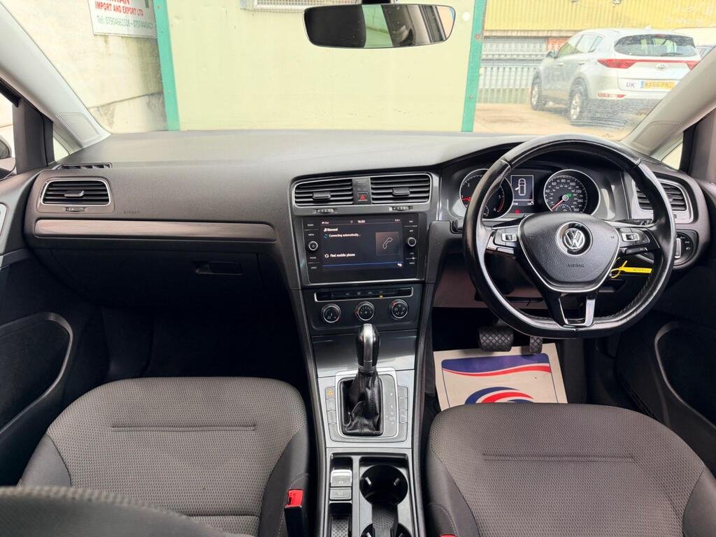 2018 Volkswagen Golf