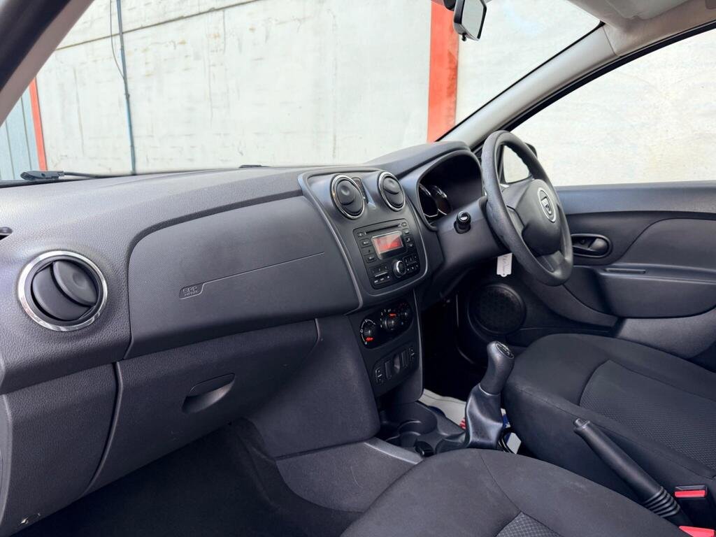 2015 Dacia Sandero
