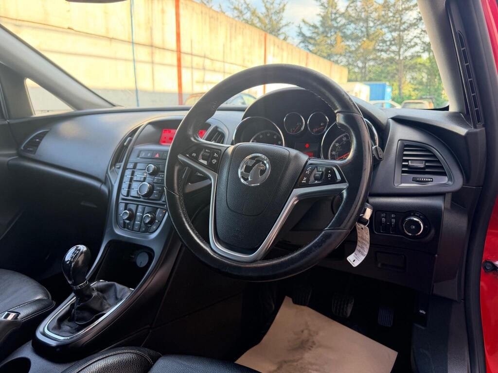 2015 Vauxhall Astra